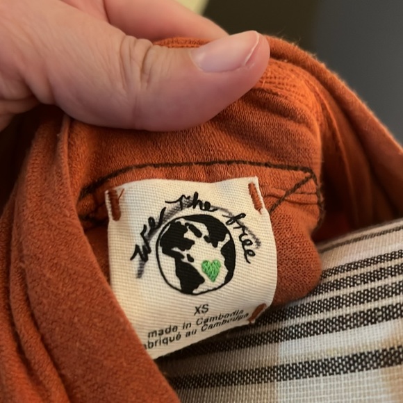 1 hour sale. 🎉 Free People, willow hemp mock rust turtleneck top, XS - Picture 7 of 9